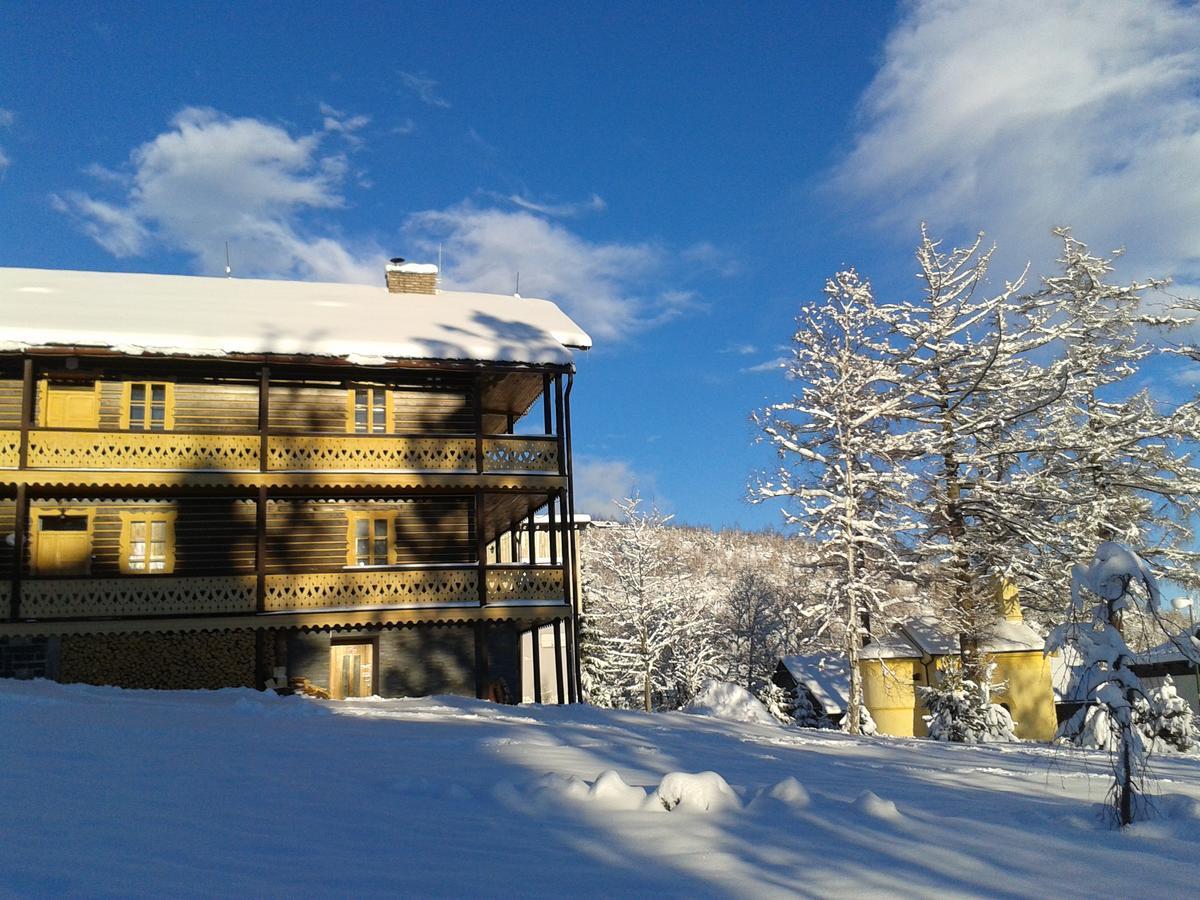 Svajciarsky Dom Guest House Vysoke Tatry Exterior photo